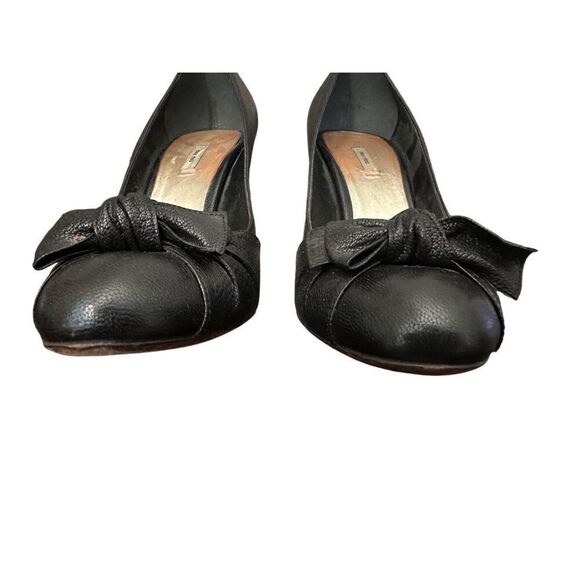 Miu Miu Italy Leather Heels - Picture 5 of 9